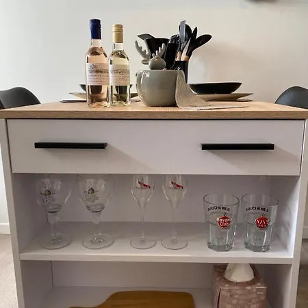Apartment Cocon Deco + Terrasse & Parking Ferme Zenith Ester *